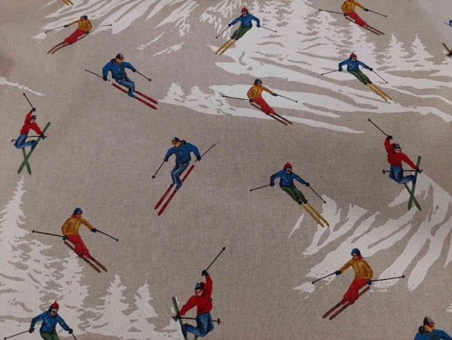Dekor in Leinenoptik "Skifahrer"